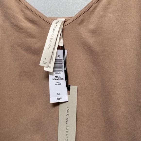 ❗️SOLD❗️Aritzia The Group by Babaton Clay Aerial Seamless Jumpsuit Size L - Picture 4 of 7